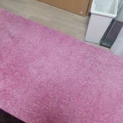 早い者がち!今だけ価格(^-^)ピンクの肌触りいいラグ マットレス