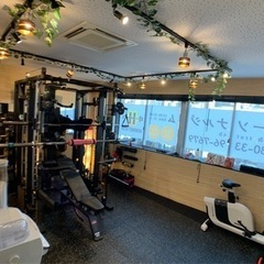 【体験無料0円♪】初心者専門パーソナルジム/フルリノベ済みの清潔な隠れ家的ジム♪手ぶらでお越しくださいの画像