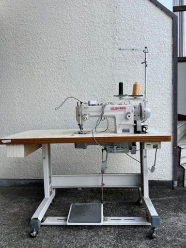3年ほど前に購入した工業用ミシン！