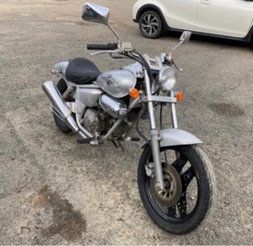 マグナ50 ホンダ HONDA 【早い者勝ち】