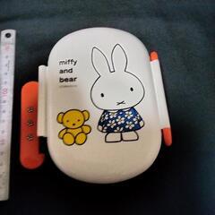 ちょっと残念な 容器たちの画像
