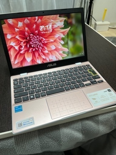 ASUS ☆小さくてかわいい(≧∀≦)ノートPC☆