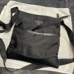 PRADA ショルダーバッグ