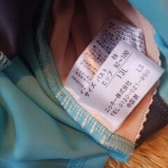 美品・女児ラッシュガード130cmの画像