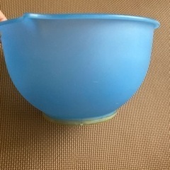 蓋付き　プラ製ボウル