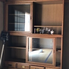 収納、タンス、食器など多数あり‼︎