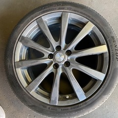 タイヤとホイールのセットです！