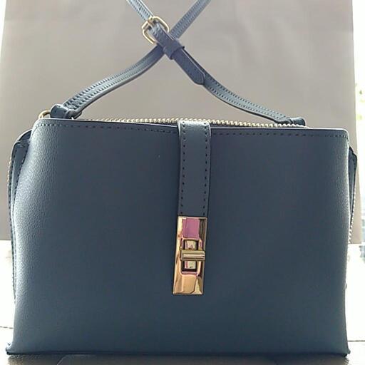 バッグ　新品　ブルー　値下