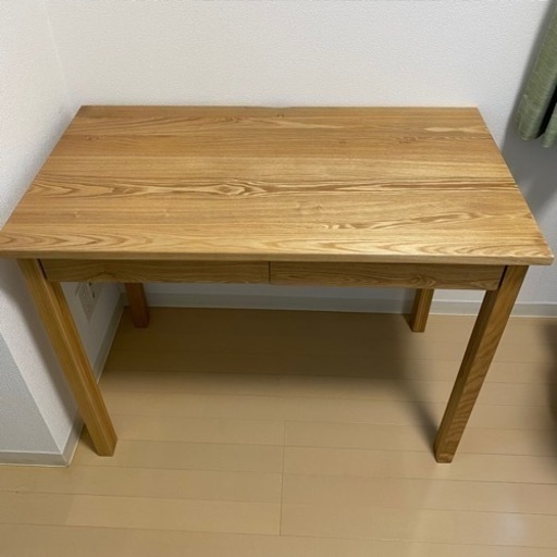 ニトリ タモ無垢材デスク