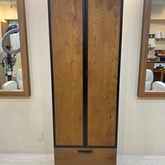 衣装収納家具