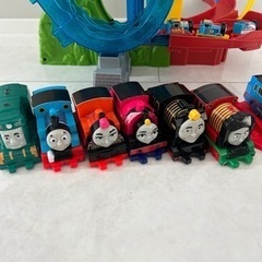 トーマス　おもちゃ　セット　ハッピーセット　フィッシャープライスの画像