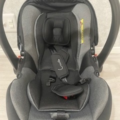 チャイルドシート　ベビーシート