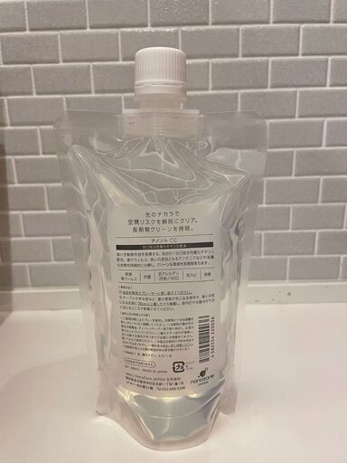 ナノソルCC300ｍｌパウチ ３０袋　酸化チタンの光触媒作用で除菌、除ウイルス、アレルゲン付着抑制効果を発揮。安全かつ継続的に空間リス