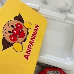 アンパンマンと動く車とハンドルのおもちゃ、3点セット男の子知育の画像