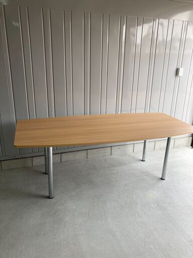 テーブル　ミーティングテーブル　2100巾　中古