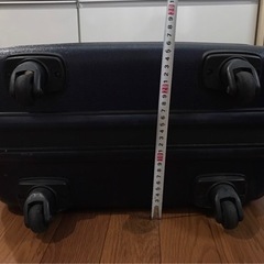 スーツケースの画像
