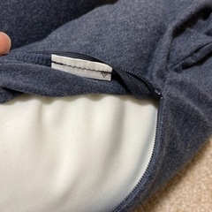 無印良品★ネックピロー　ネイビーの画像
