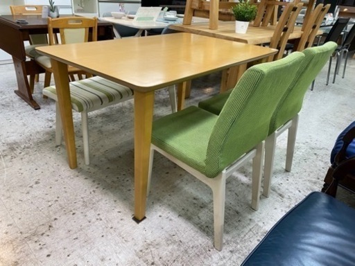 【愛品館 江戸川店】NITORI（ニトリ） ベンチダイニングテーブル4点セット ID:152-008613-007