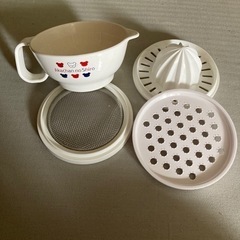 離乳食用品　おまけ付き　赤ちゃんの城