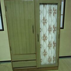 【取引成立】●無料● 昭和 レトロ 収納 戸棚 差し上げます。＊...