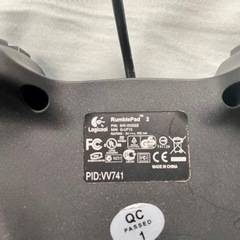 PC用ゲームコントローラー　ロジクールの画像