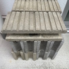 コンクリートブロック10個(化粧ﾌﾞﾛｯｸ×4/ﾉｰﾏﾙ×6)
