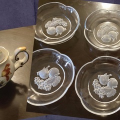 ガラス皿＆ミルクピッチャー　〜4／23まで