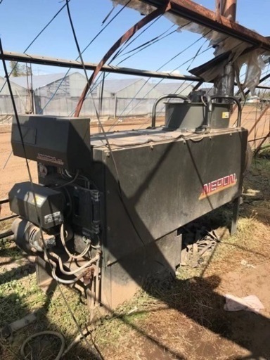 中古品 現状品 ネポン ハウスカオンキ HK-3022 加温機 暖房機 重油 200v【引き取り茨城県配送できます】