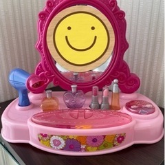 鏡付き メイクアップ ドレッサーの画像