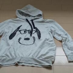 子供パーカー　サイズ160