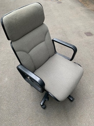 ハイバックチェア
