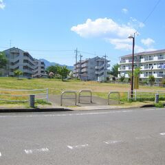 ★４Ｋ平屋＋増築３部屋＋倉庫（蔵）　８０坪★ - 不動産売買（マンション/一戸建て）
