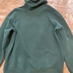 【最終値下げセール】NAPAPIJRIナパピリ　パーカー　スウェット　グリーンの画像
