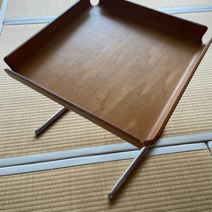 デパートで購入のサイドテーブル