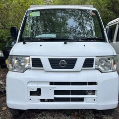 (ID5042)軽バン専門店在庫100台　軽貨物黒ナンバーリース個人・法人可能！　２４万円　日産　NT100クリッパー冷凍冷蔵車４WD　車検２年付　平成２４年式　諸経費込２９０,０００円の画像