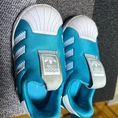 13センチadidas