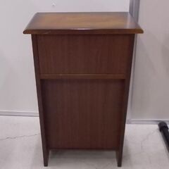 Karimoku 電話台 幅43cm 棚 キャビネット コンソール ファックス台 マガジンラック 用途色々♪ カリモク 木製 家具 札幌市東区 新道東店の画像