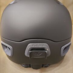 自転車用ヘルメット売ります（ズボンクリップをそえて）　GIROの画像