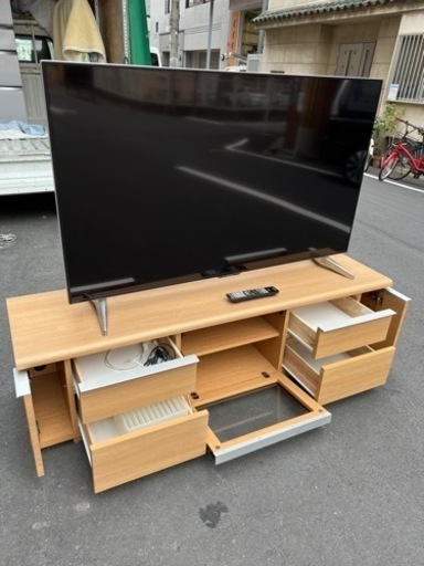 商談中?液晶カラーテレビ?シャープ製60インチ?配達可能