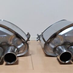 【美品】WRX STI　センターパイプ、リアマフラー一式　の画像