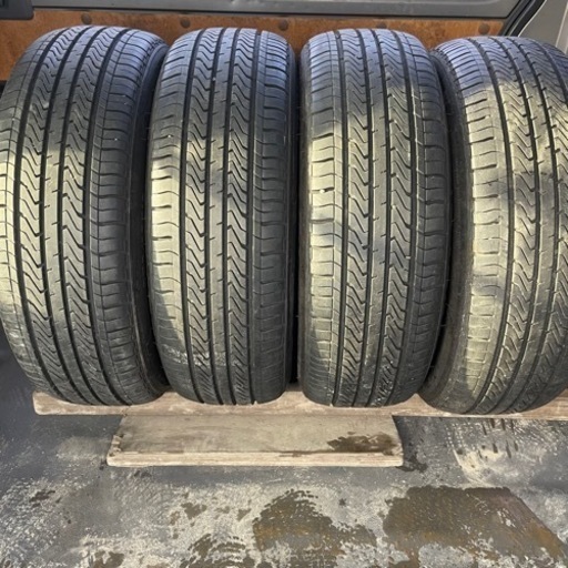 バリ山　TRIANGLE SJHTT 205/65R16 夏タイヤ　2020年製　16インチ