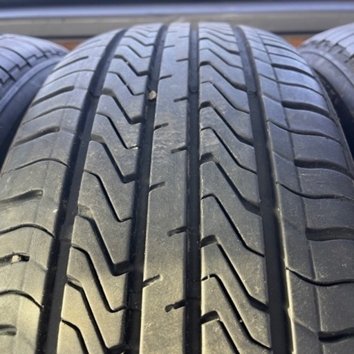 バリ山　TRIANGLE SJHTT 205/65R16 夏タイヤ　2020年製　16インチ