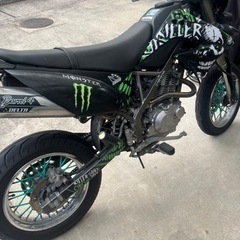 dトラッカー125の画像