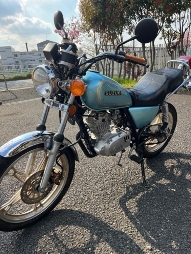 GN125H スズキ