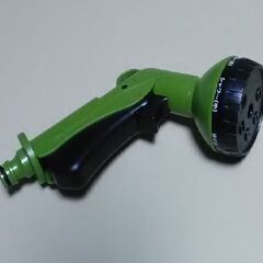 発送可 新品 高品質　ホースノズル　散水ノズル（6種類で散水）　...
