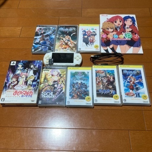 PSP 1000 ホワイト　ソフト8本セット