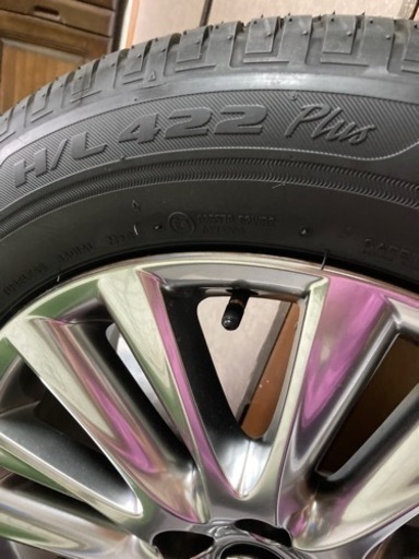 新車外し未使用のハリアー60系後期のタイヤとホイール4本