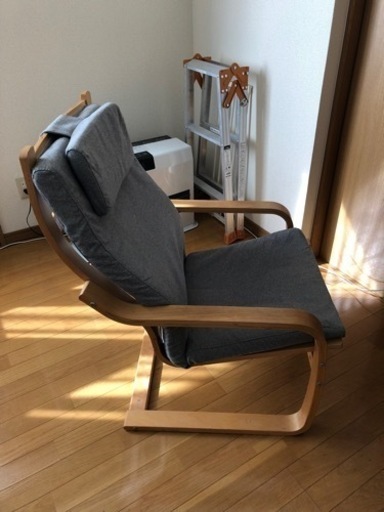 オットマン付きニトリチェア