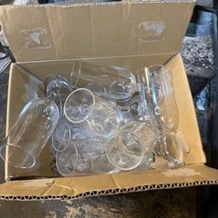 ビールグラス15脚ぐらいあります。の画像