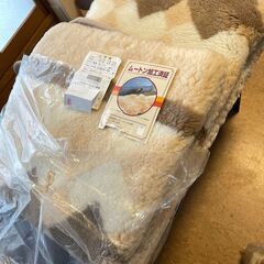 【ご希望に添えずすみませんでした】安く譲ります　ムートンの敷布団